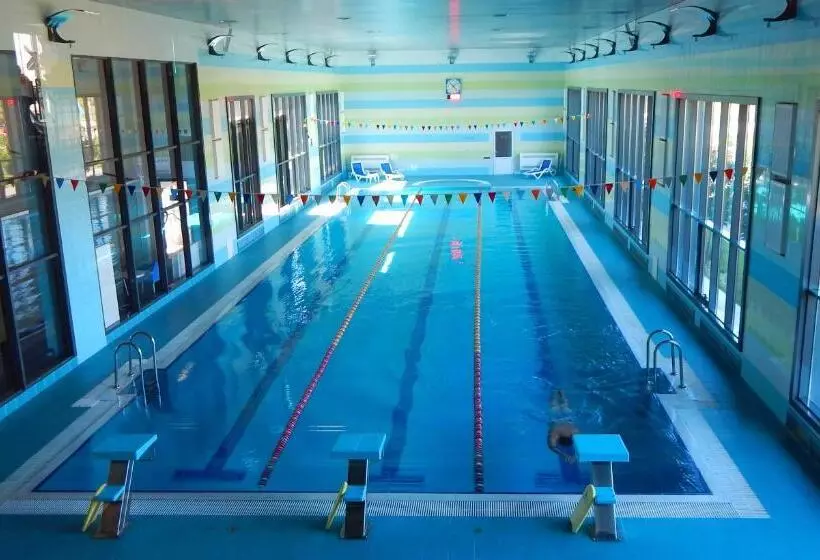 Lomakeskus Olympic Village