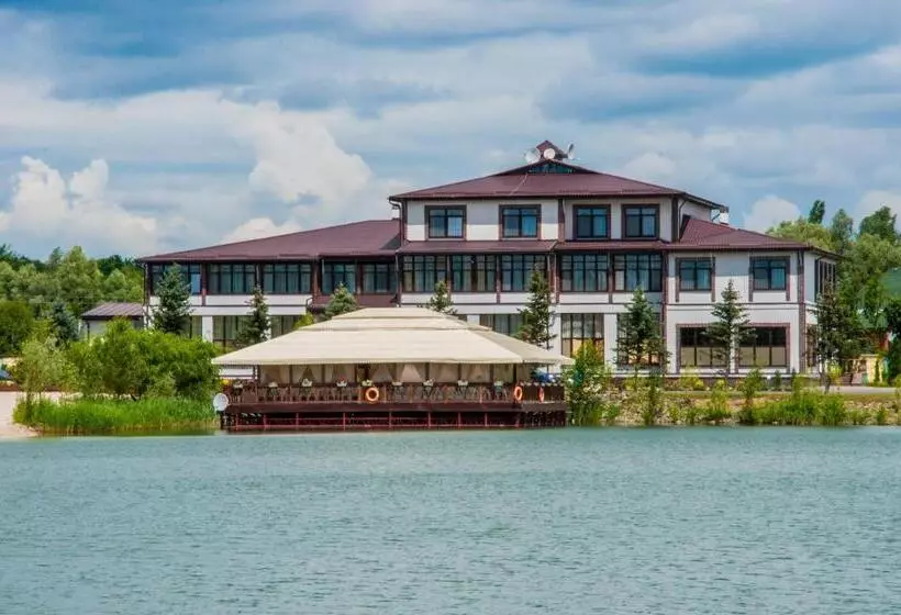 Lomakeskus Olympic Village