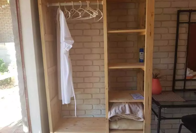 Aamiaismajoitus (B&B) De Heide Guesthouse