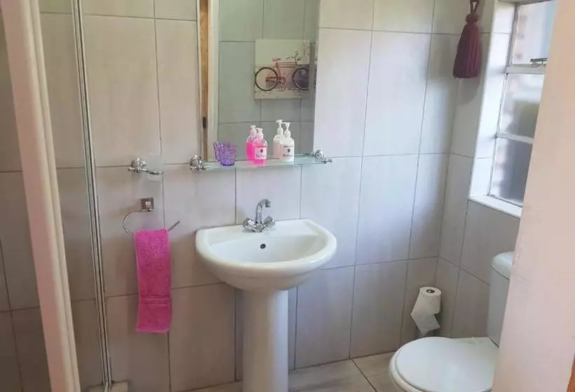 Aamiaismajoitus (B&B) De Heide Guesthouse