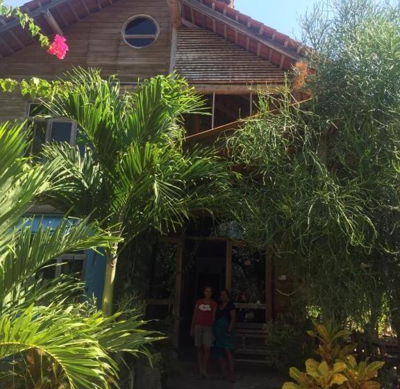 Bed and Breakfast Oro Beach Houses