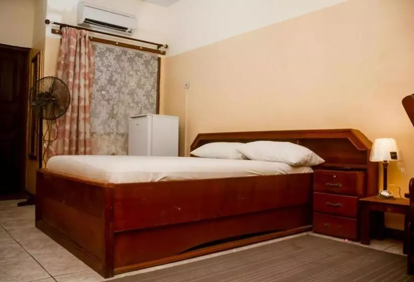 ベッドアンドブレックファースト Sampson S Guesthouse Company Ltd