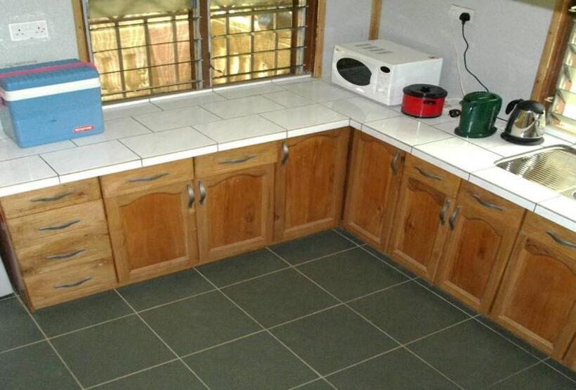 צימר Sampson S Guesthouse Company Ltd