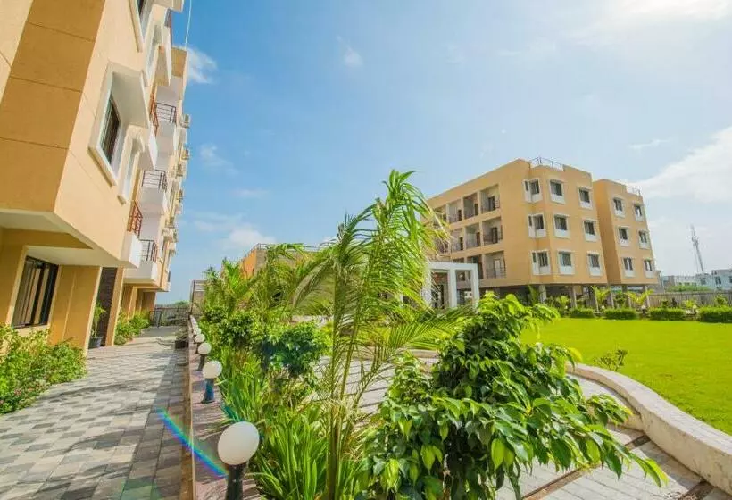 Budget Inn Service Apartments   Tiger Plaza