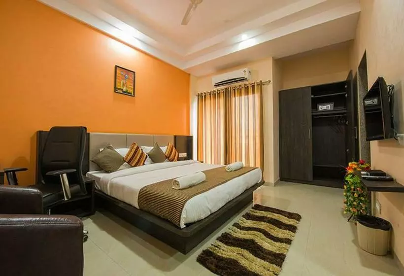 Budget Inn Service Apartments   Tiger Plaza