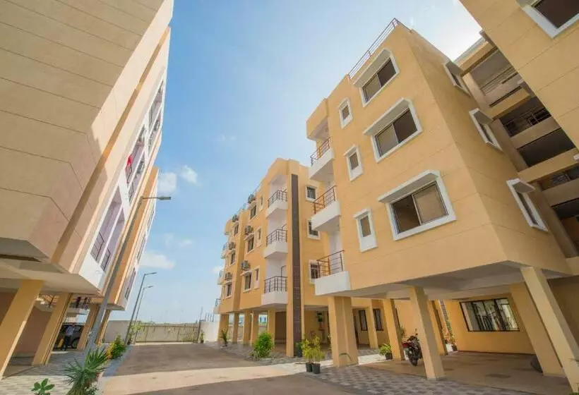 Budget Inn Service Apartments   Tiger Plaza