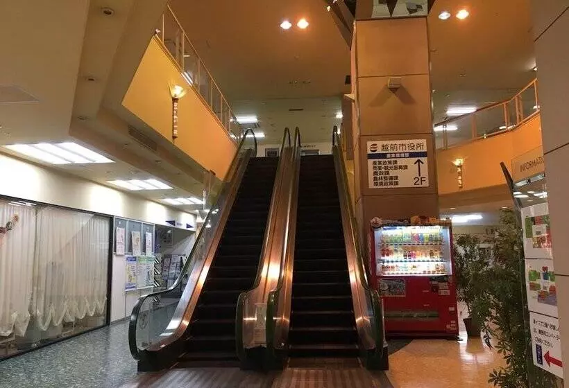 ホテル Crown Hills Takefu