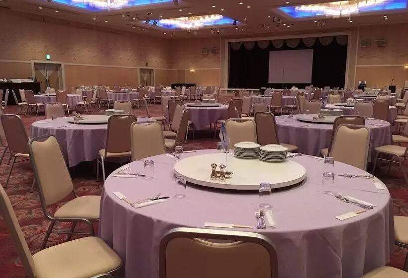 ホテル Crown Hills Takefu