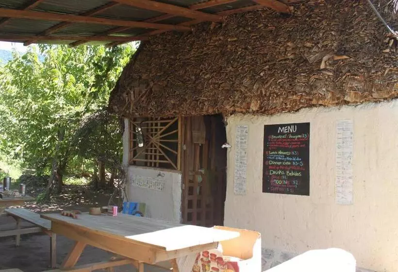 هتل Finca La Magia
