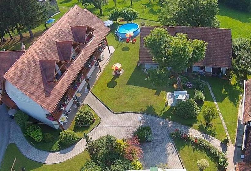 Отель Gästehaus Zur Schönen Aussicht