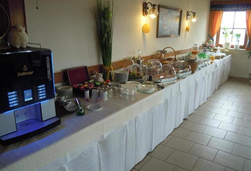 Отель Gästehaus Zur Schönen Aussicht