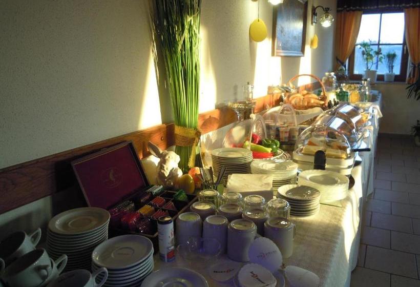 Отель Gästehaus Zur Schönen Aussicht