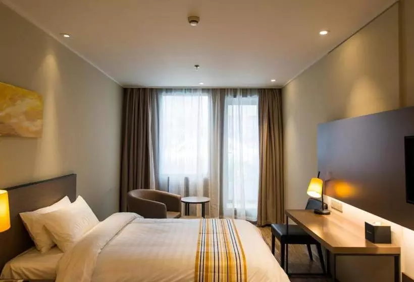 ホテル Home Inn Plus Suzhou Wujiang Fenhu Luxin Avenue