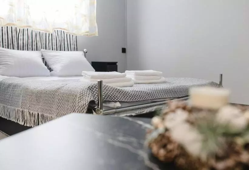 Hotelli Kolyba Opryshkiv