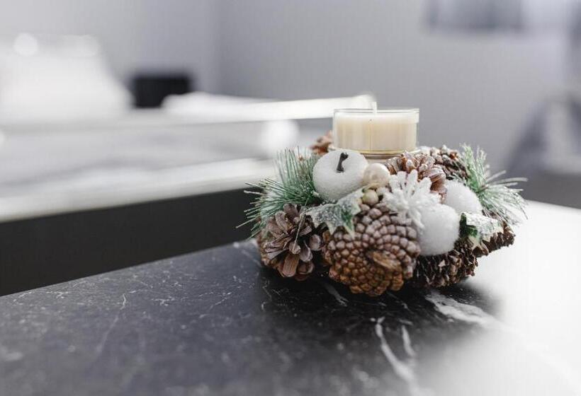 فندق Kolyba Opryshkiv