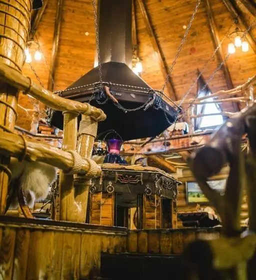 Hotelli Kolyba Opryshkiv