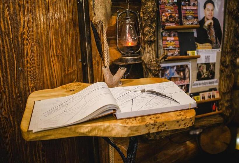 فندق Kolyba Opryshkiv