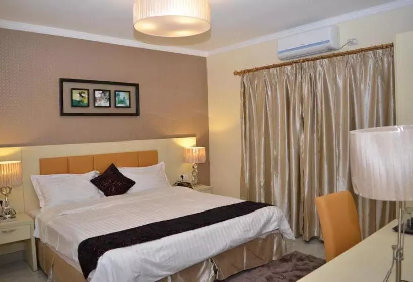 Hotelli Pacific, Lda