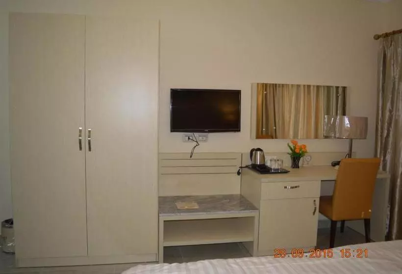 Hotelli Pacific, Lda