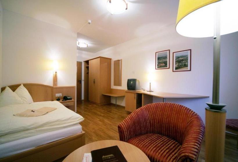 Schloss Hotel Zeillern