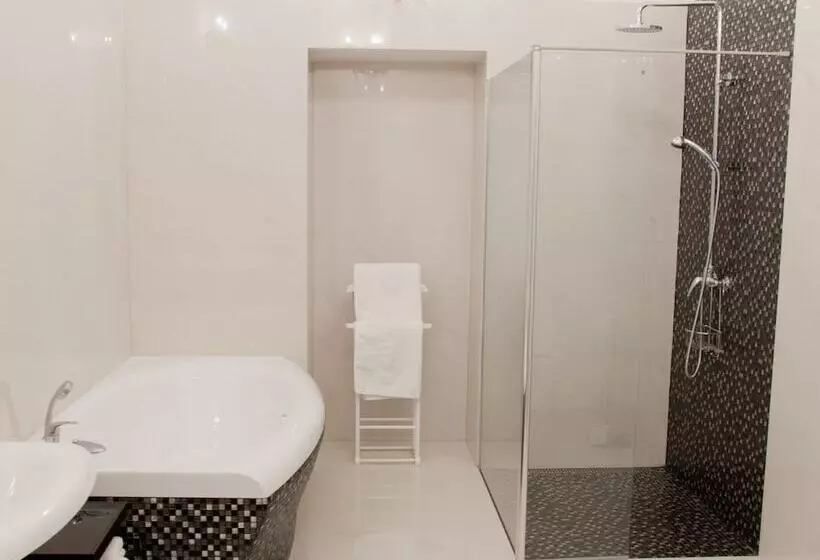 Hotelli Zámek Jeseník Nad Odrou