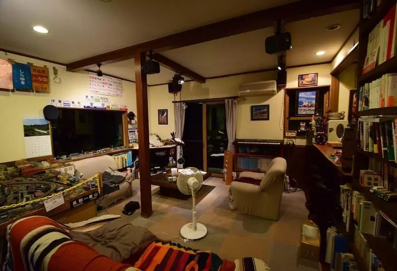 Miyukinomori Youth Hostel