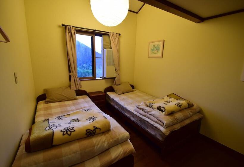 Miyukinomori Youth Hostel