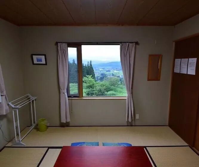 Miyukinomori Youth Hostel