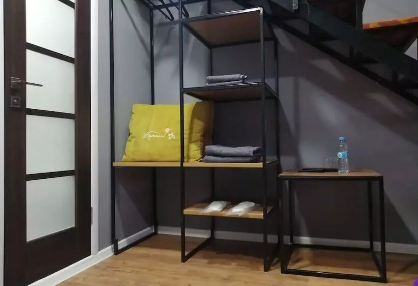 モーテル Beregynya