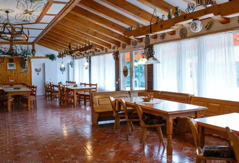 Majatalo Cabana Cerbul Oasa Transalpina