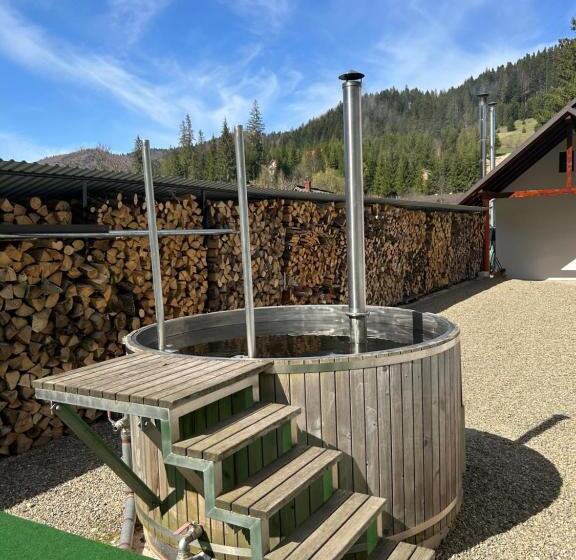 پانسیون Casa Avram