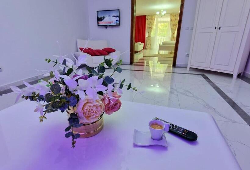 پانسیون Casa Avram