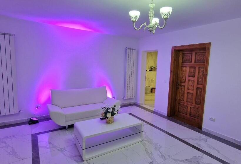 پانسیون Casa Avram