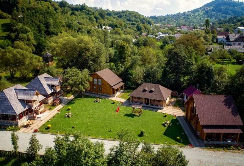 پانسیون Casutele Din Moisei