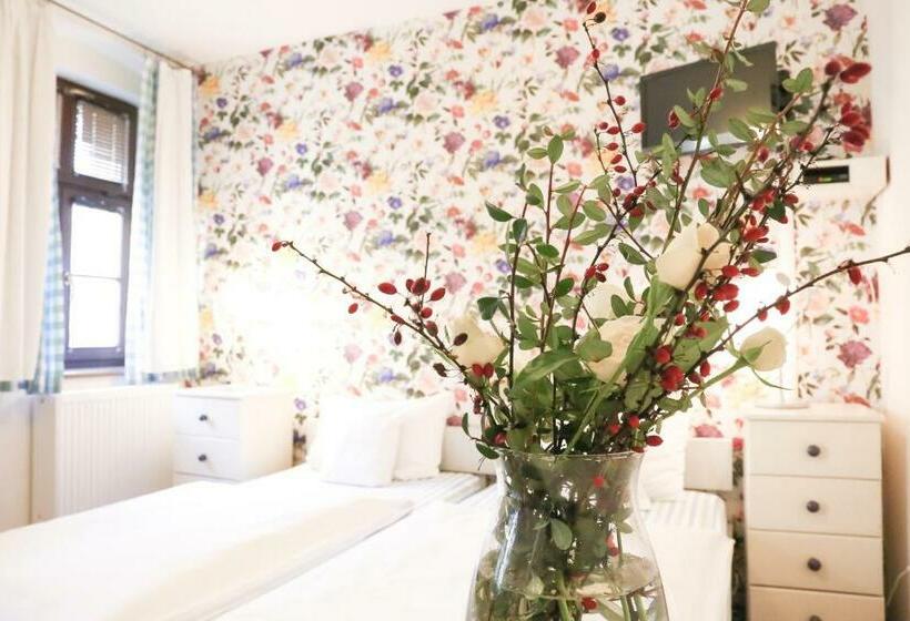 Пансион Dubina