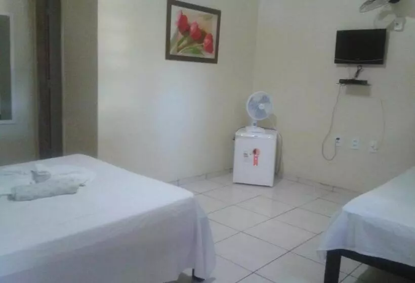 Majatalo Pousada Central