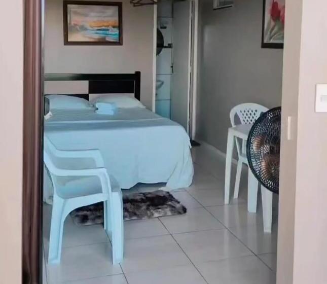 פנסיון Pousada Central