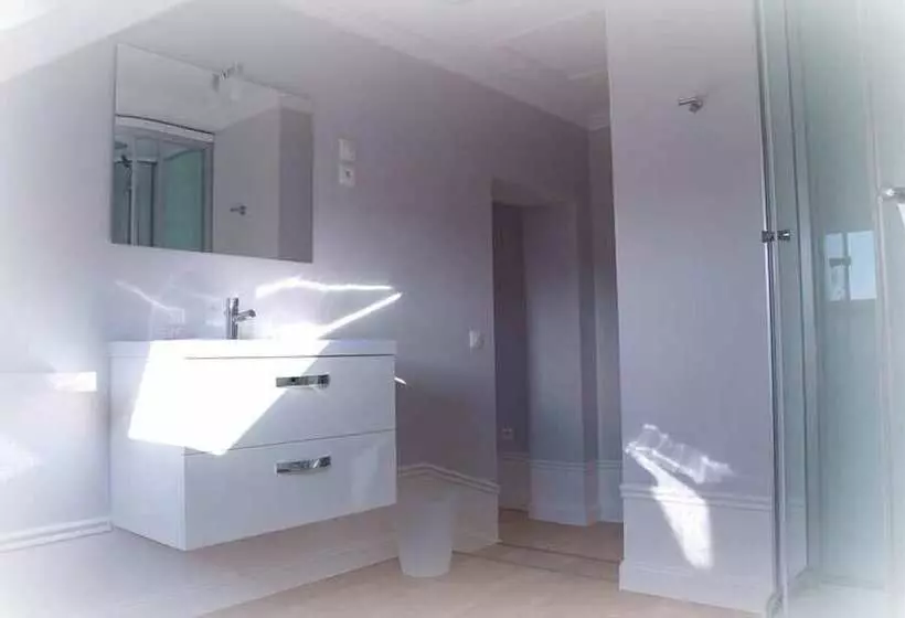 ベッドアンドブレックファースト Les Chambres D Hôtes   Le Colombier