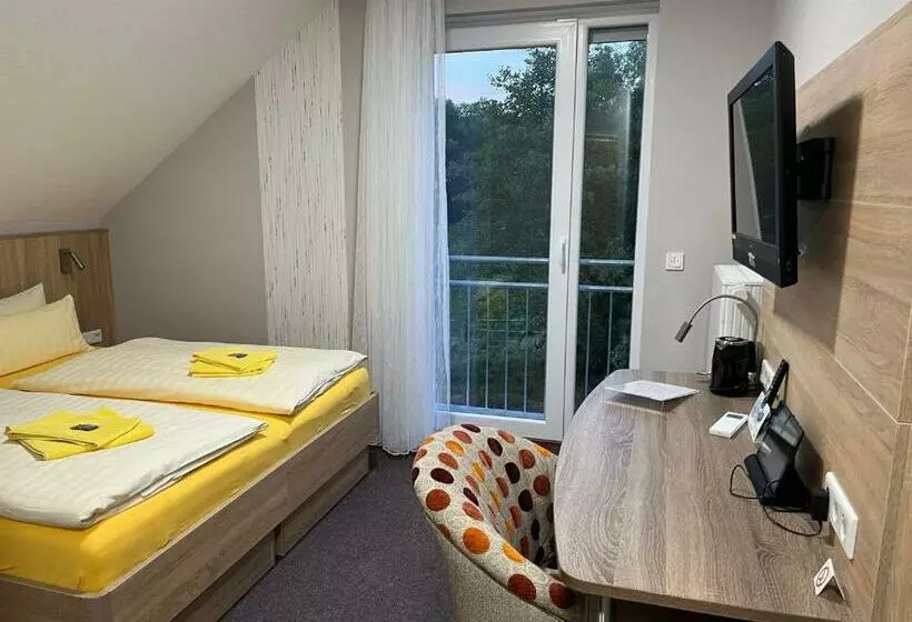 Hotelli Am Steinertsee