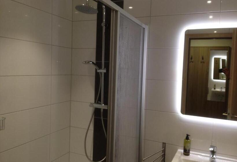 בית מלון כפרי Am Steinertsee