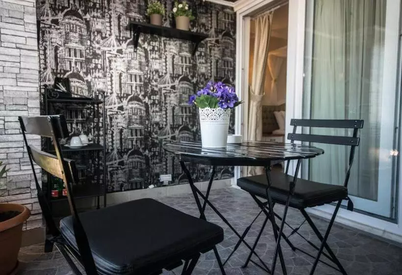 ホテル Biga Palas