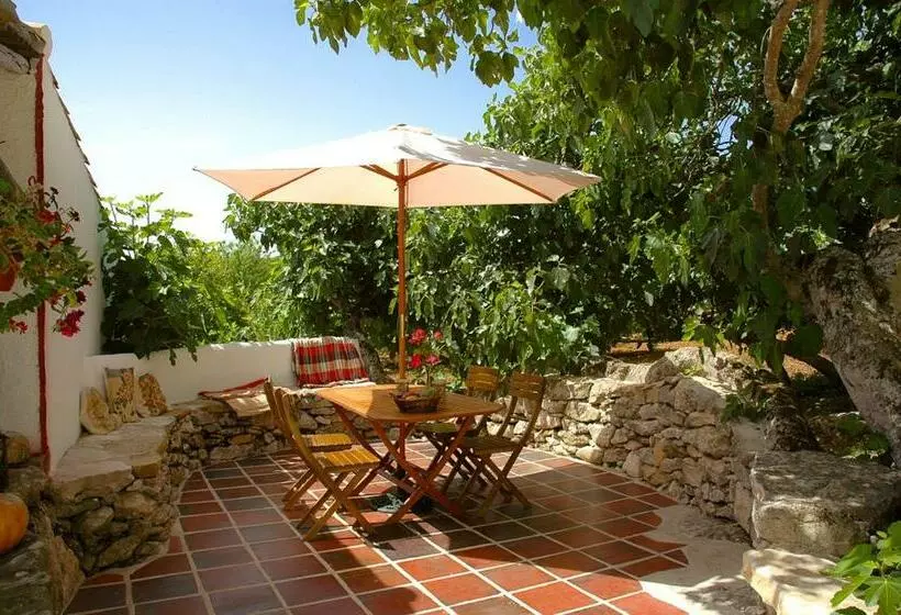 Hotelli Casal Da Serrana