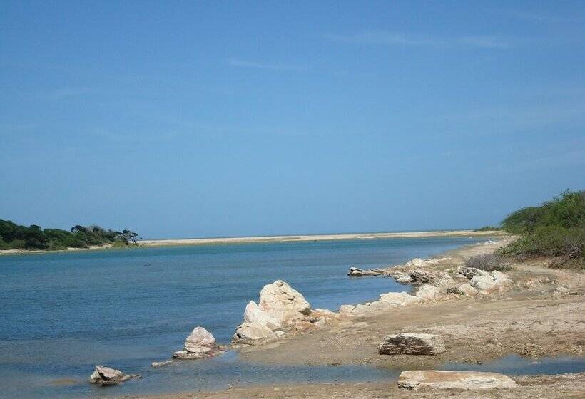 ホテル Explorer By Eco Team Kumana National Park