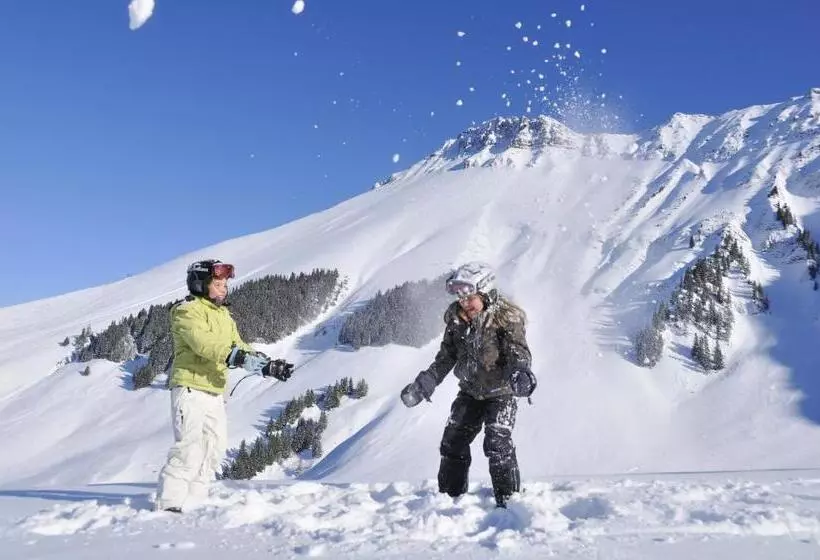Hotelli Hostellerie Am Schwarzsee