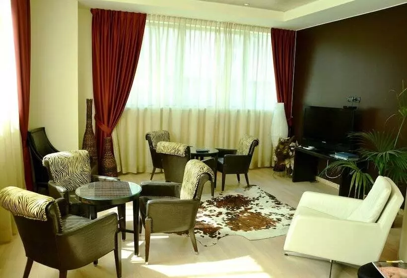 Hotelli Kristal 3 Stelle Superior