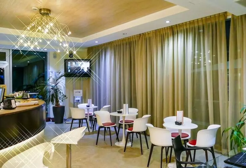 Hotelli Kristal 3 Stelle Superior