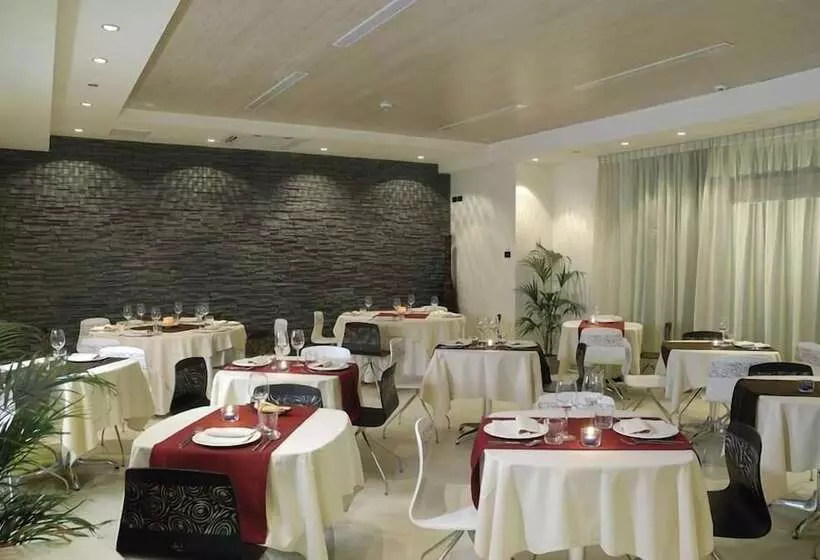 Hotelli Kristal 3 Stelle Superior