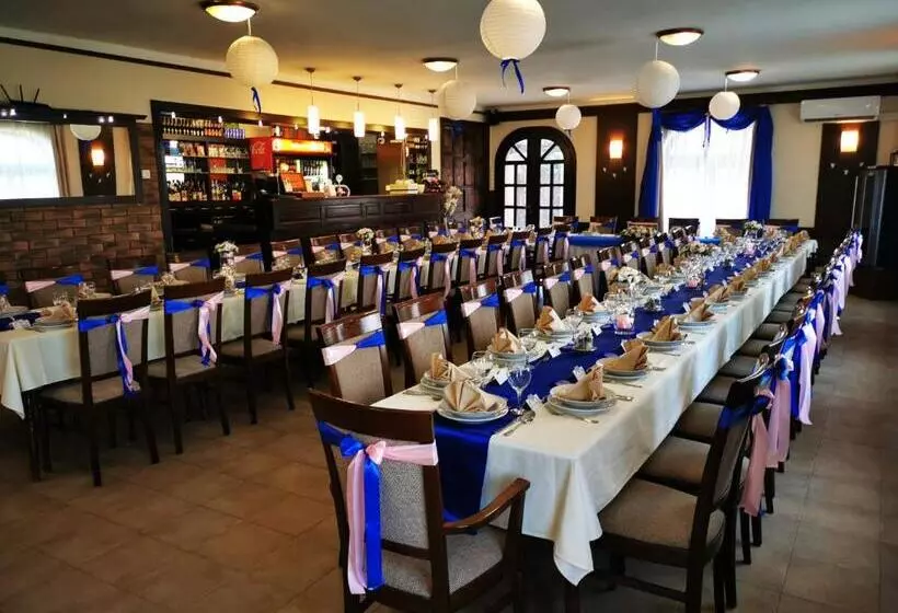 Hotelli Patyi étterem és
