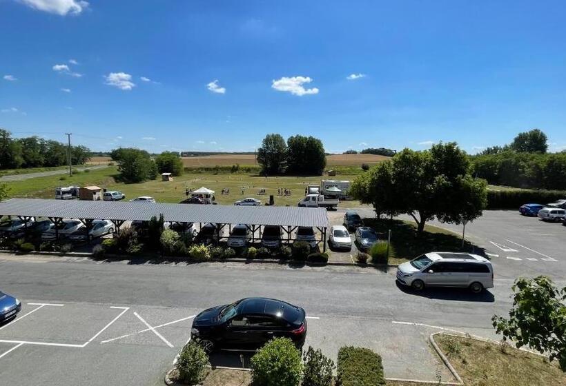 בית מלון כפרי Patyi étterem és