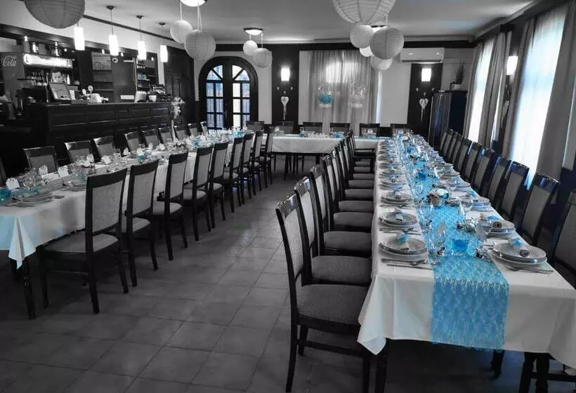 Hotelli Patyi étterem és